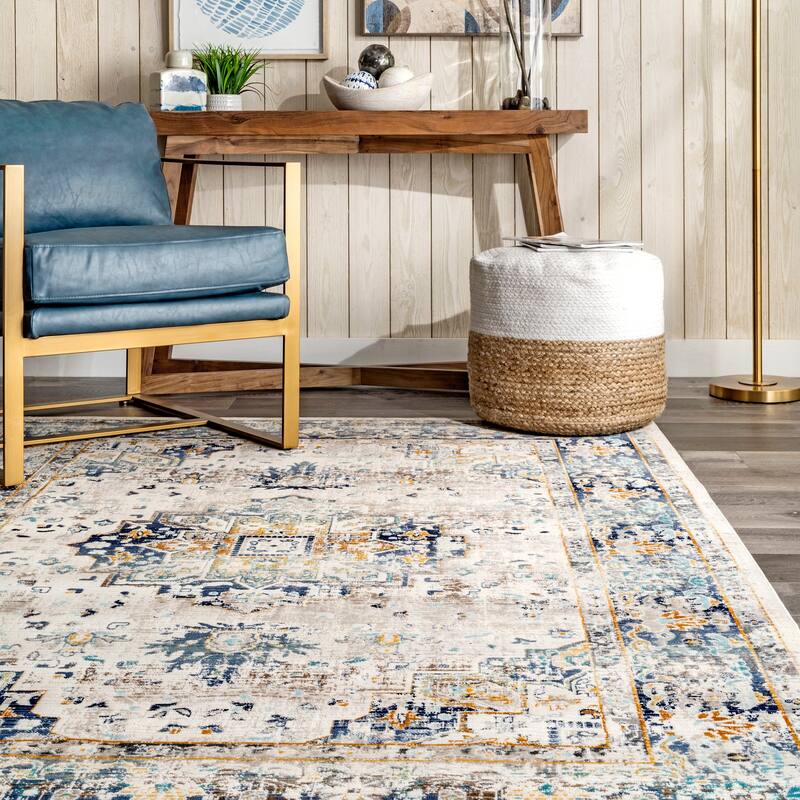 Nuloom Ainsley Distressed Medallion Area Rug