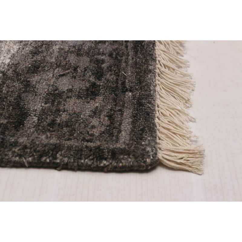ECARPETGALLERY Hand-knotted Heritage Dark Grey Silk Rug - 7'10 x 10'0