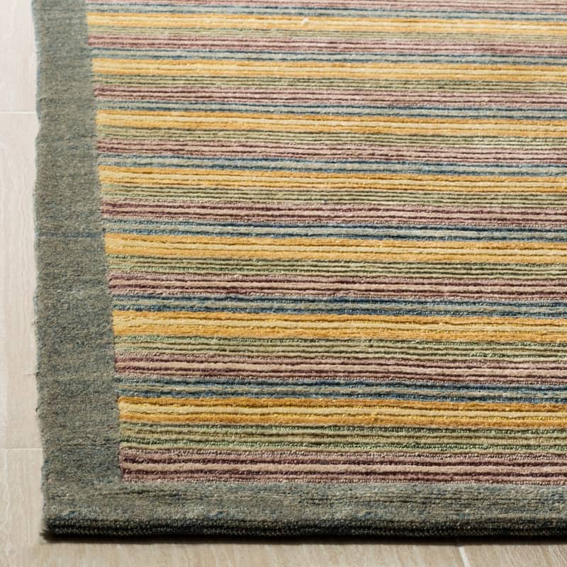 SAFAVIEH Couture Hand-knotted Tibetan Durkje Modern Wool Rug