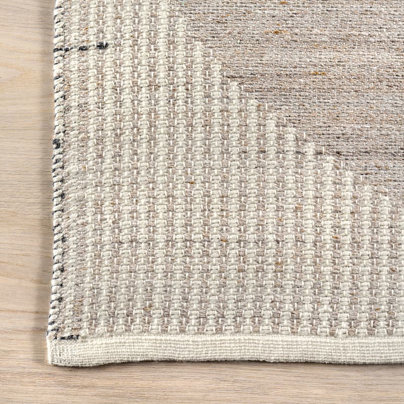 Nuloom Solay Geometric Indoor/Outdoor Area Rug