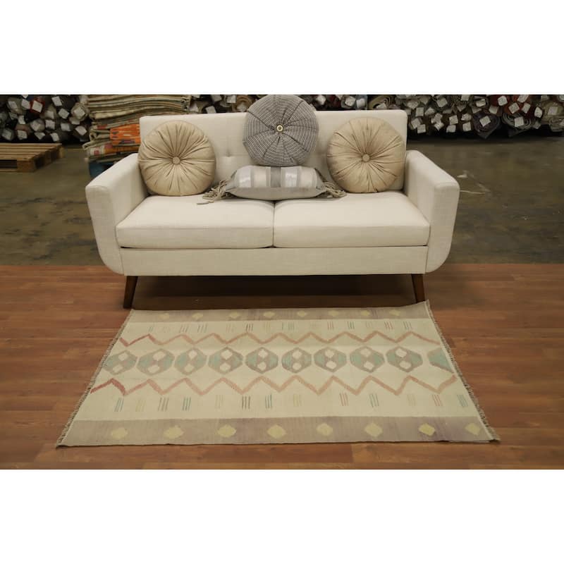 Hand Woven Oriental 100% Wool Carpet Southwestern Tribal Beige & Ivories Kilim Area Rug - 4' 7'' X 3' 1''