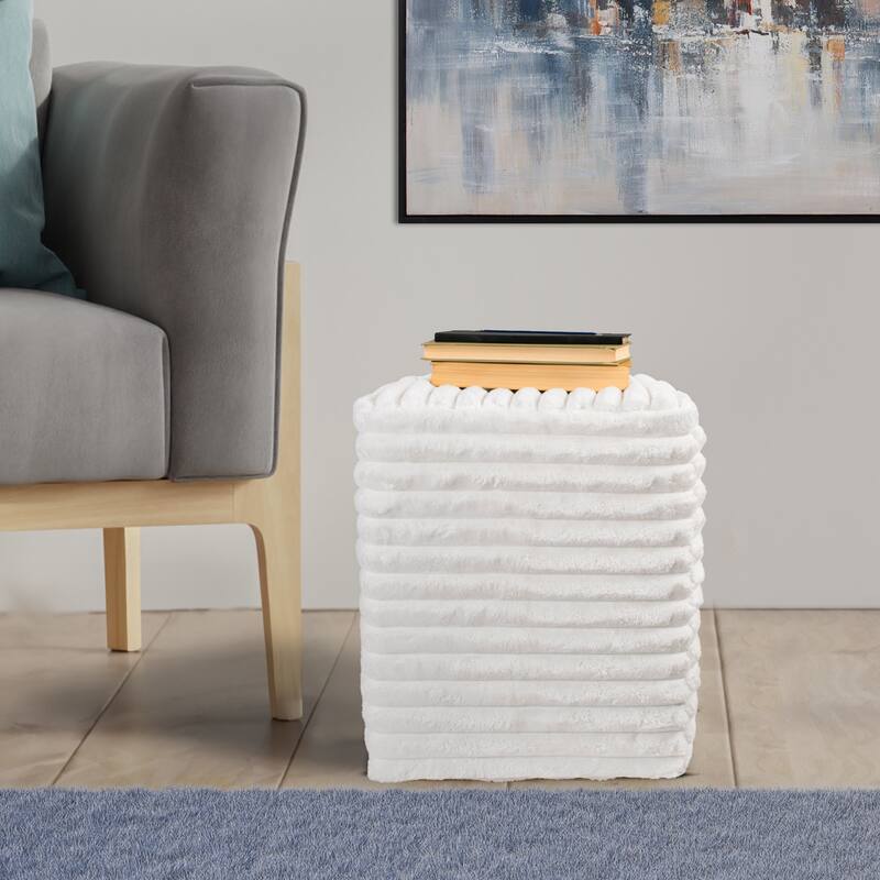 Universal Cube Shar Pei White