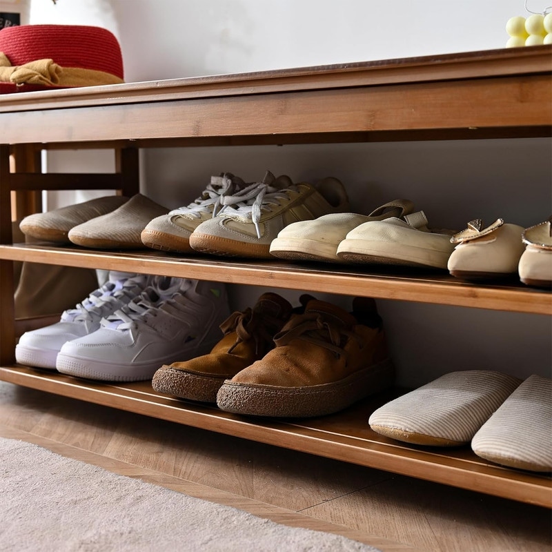 Low shoe storage clearance