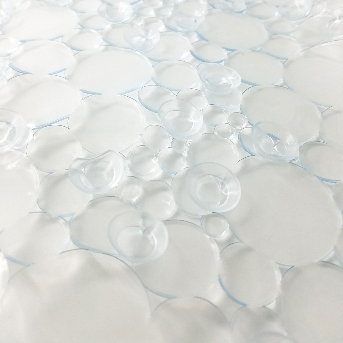 Evideco Bubbles Non-Slip Oval Bathtub Mat 28 L x 15 W - Clear Grey