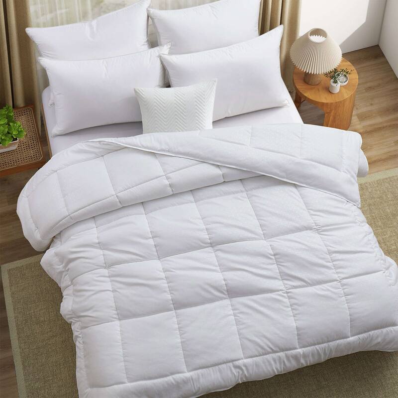 Lightweight to All-Season Premium Soft Down Alternative Comforter Duvet Insert