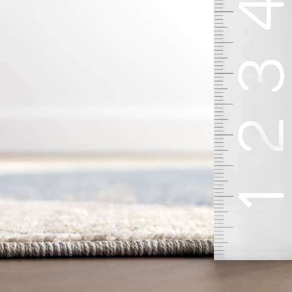 Nuloom Sophia Contemporary Geometric Area Rug