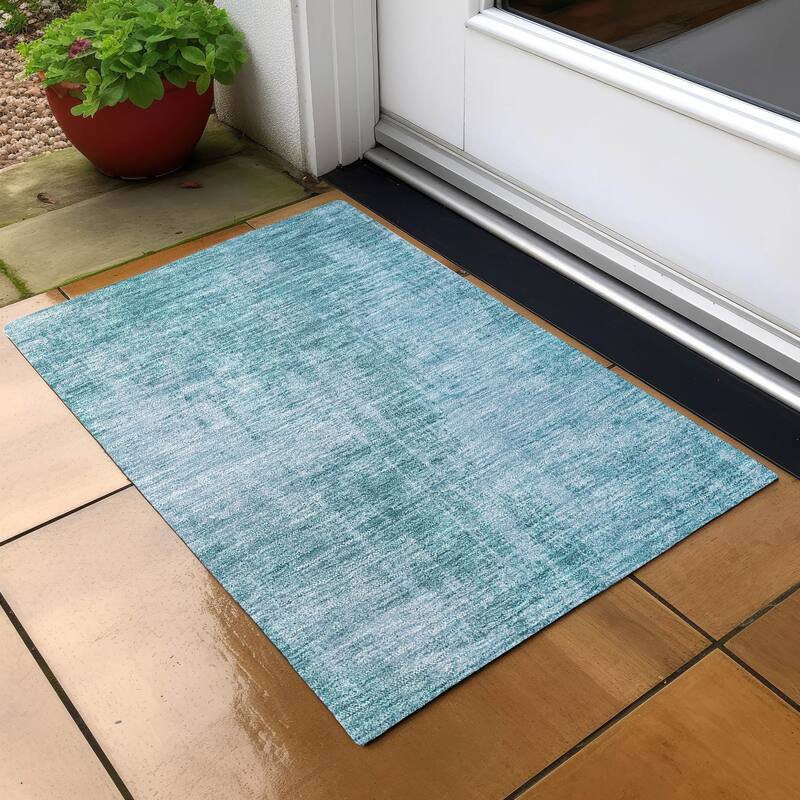 Machine Washable Indoor/ Outdoor Chantille Abstract Ombre Rug - Aqua - 1'8" x 2'6"