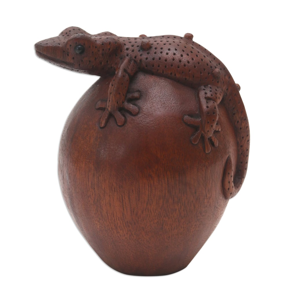 Wood Sculpture, 'Watching Gecko' (Indonesia) - 5.5" H x 3.5" W