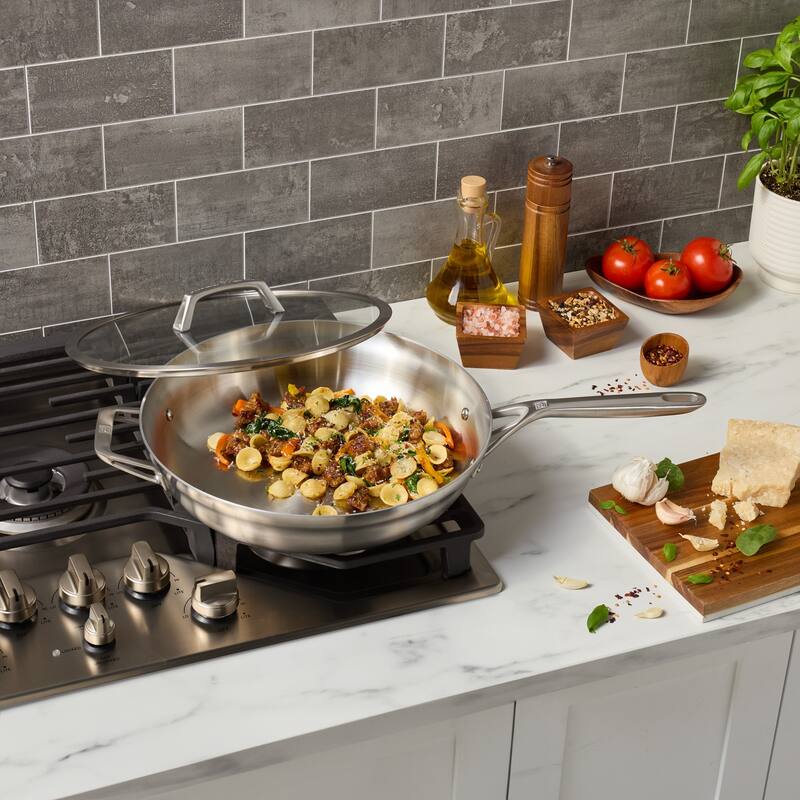 ZWILLING Motion Stainless Steel 5-qt Stainless Steel Deep Fryer with Lid