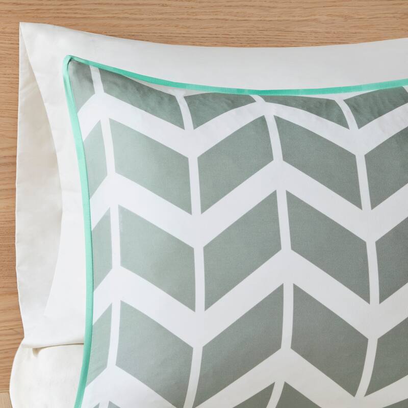 Elle Chevron 5-piece Comforter Set by Intelligent Design