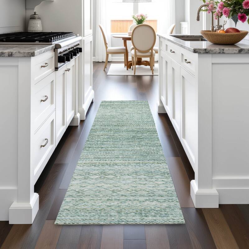 Machine Washable Indoor/Outdoor Modern Trellis Chantille Rug