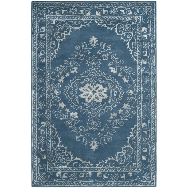 SAFAVIEH Handmade Glamour Gudmundina Modern Viscose Rug - 4' x 6' - Blue
