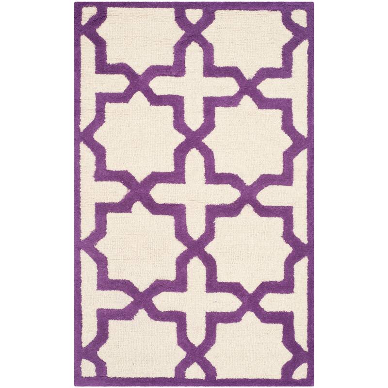 SAFAVIEH Handmade Cambridge Remedios Geometric Wool Rug - 2'6" x 4' - Ivory/Purple