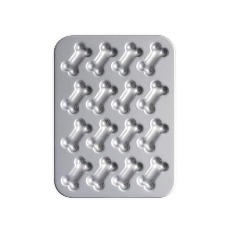 Nordic Ware Puppy Love Pan - Blue