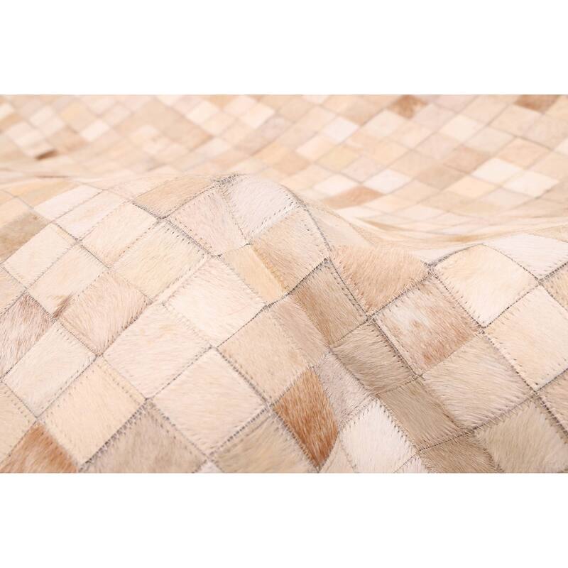 ECARPETGALLERY Handmade Cowhide Patchwork Beige, Tan Leather Rug - 7' x 7'