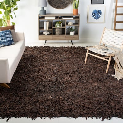 SAFAVIEH Handmade Leather Shag Alois Modern Rug