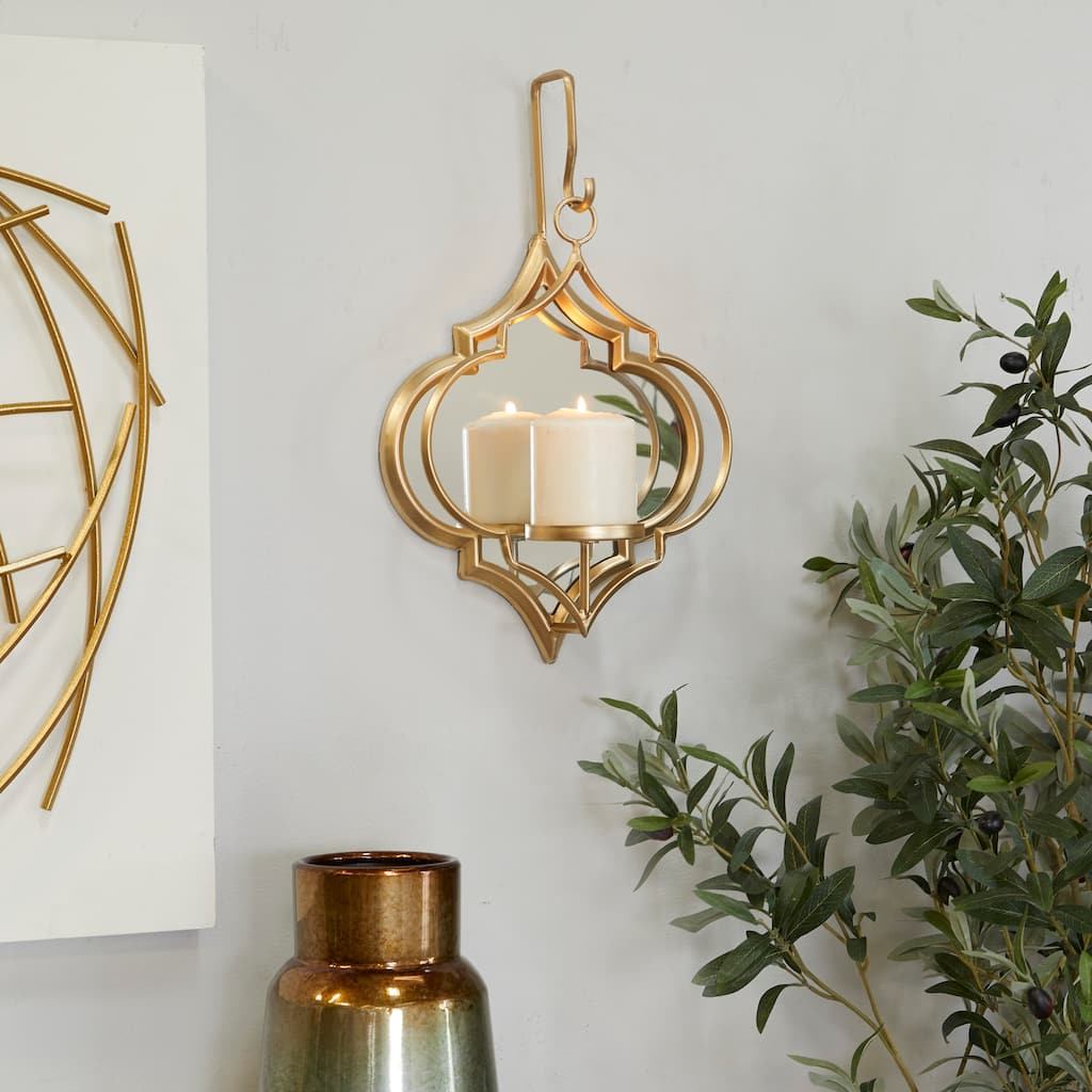CosmoLiving by Cosmopolitan Elegant Metal Wall Hanging Pillar Geometric Wall Sconce - Gold or Black