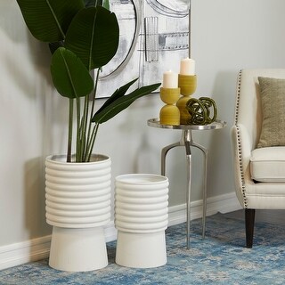 White Metal Modern Planter (Set of 2) - S/2 20", 16"H