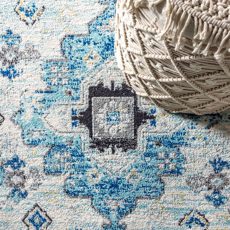 JONATHAN Y Traditional Persian Boho Vintage Medallion Area Rug