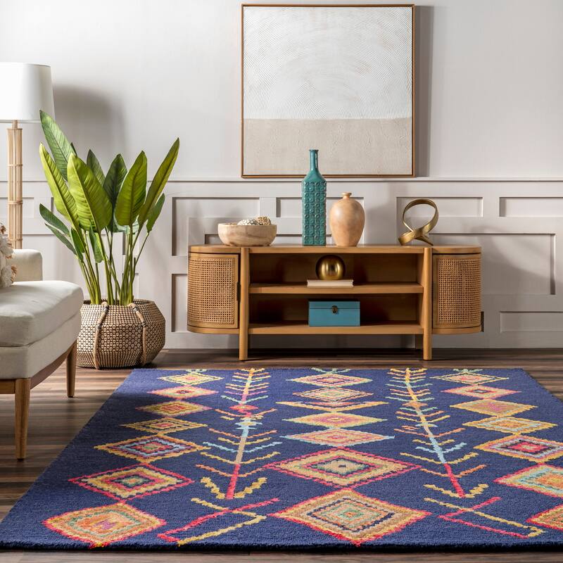 Nuloom Hand Tufted Wool Moroccan Triangle Rug