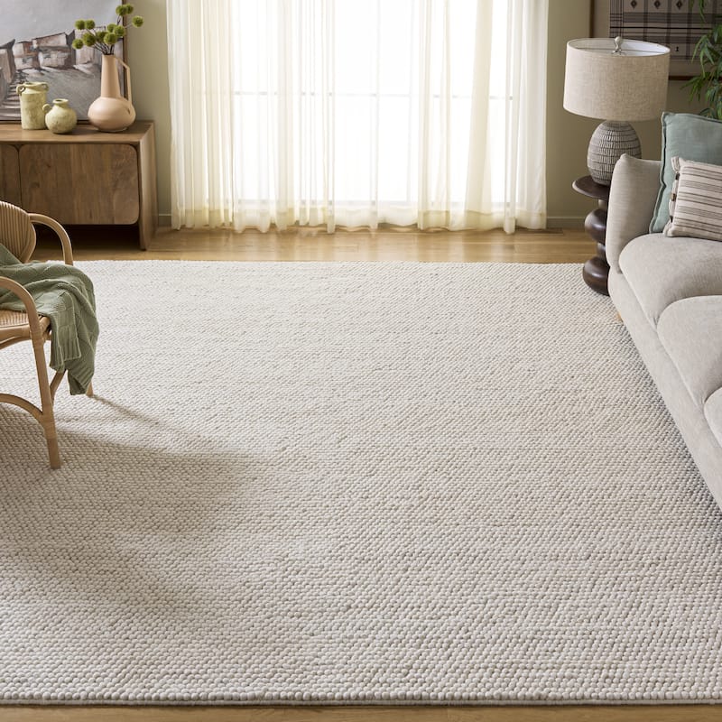 SAFAVIEH Handmade Natura Gonnie Wool Rug