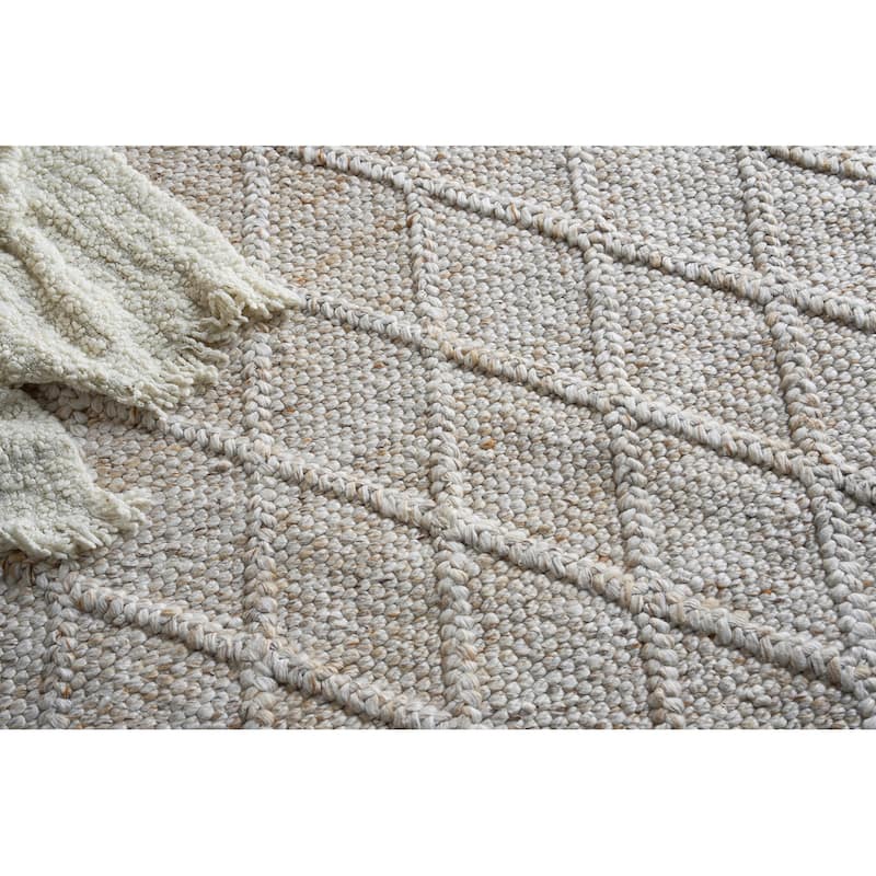 EXQUISITE RUGS Brentwood Handwoven Wool/Viscose Dark Beige Area Rug.