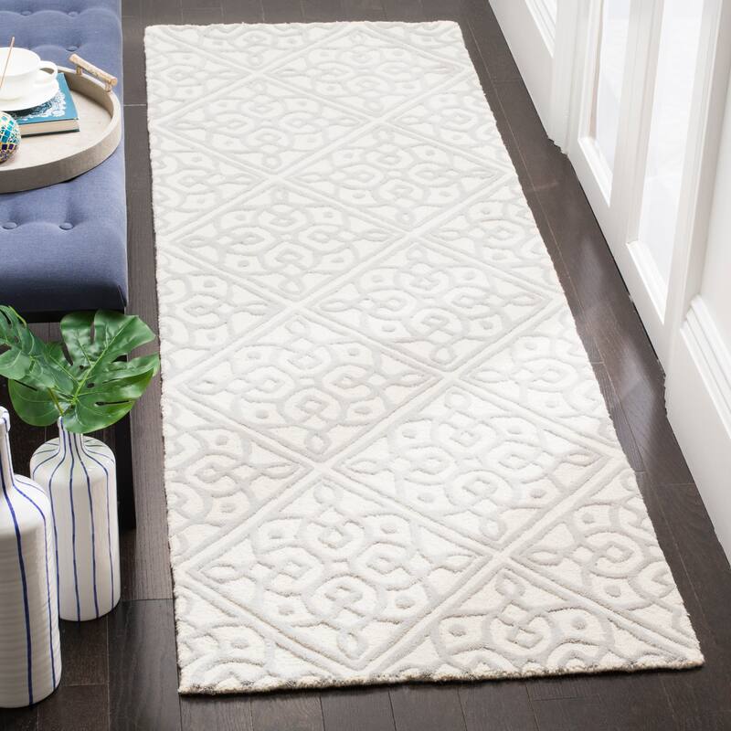 SAFAVIEH Handmade Cambridge Aristida Modern Wool Rug