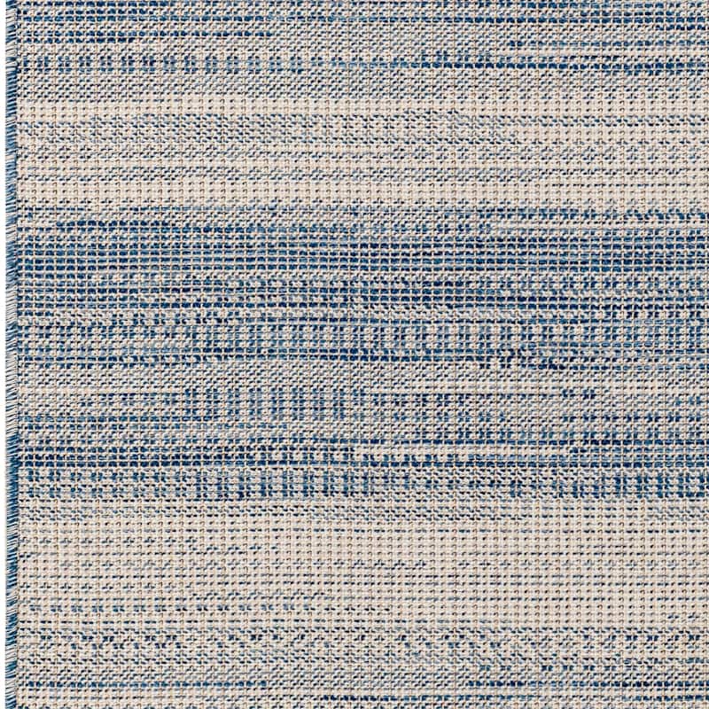 Livabliss Hampton Indoor/ Outdoor Ombre Striped Area Rug