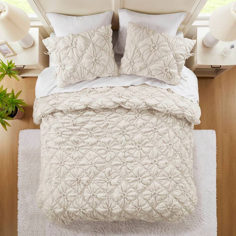 Intelligent Design Lily Embroidered Comforter Set