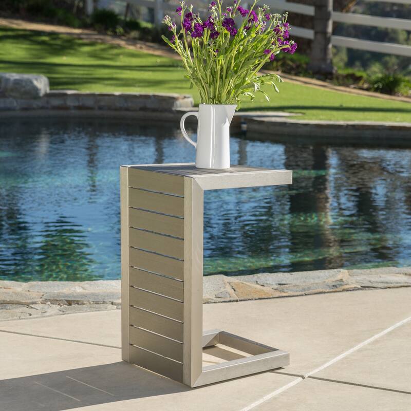 Roomfitters Modern Outdoor Side Table with Slatted Aluminium Frame, Weather-Resistant Accent Table for Patio