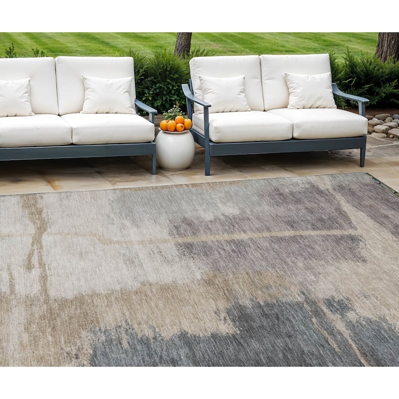 HomeRoots Abstract Transitional Rectangle Outdoor Rug - 9' X 12'