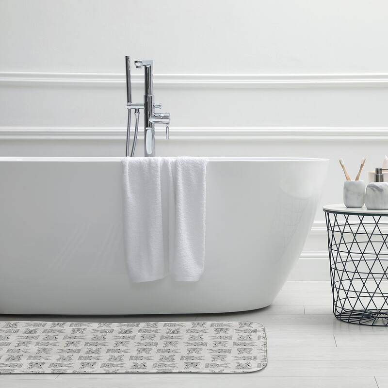 Criss Cross Bunnies Bathmat