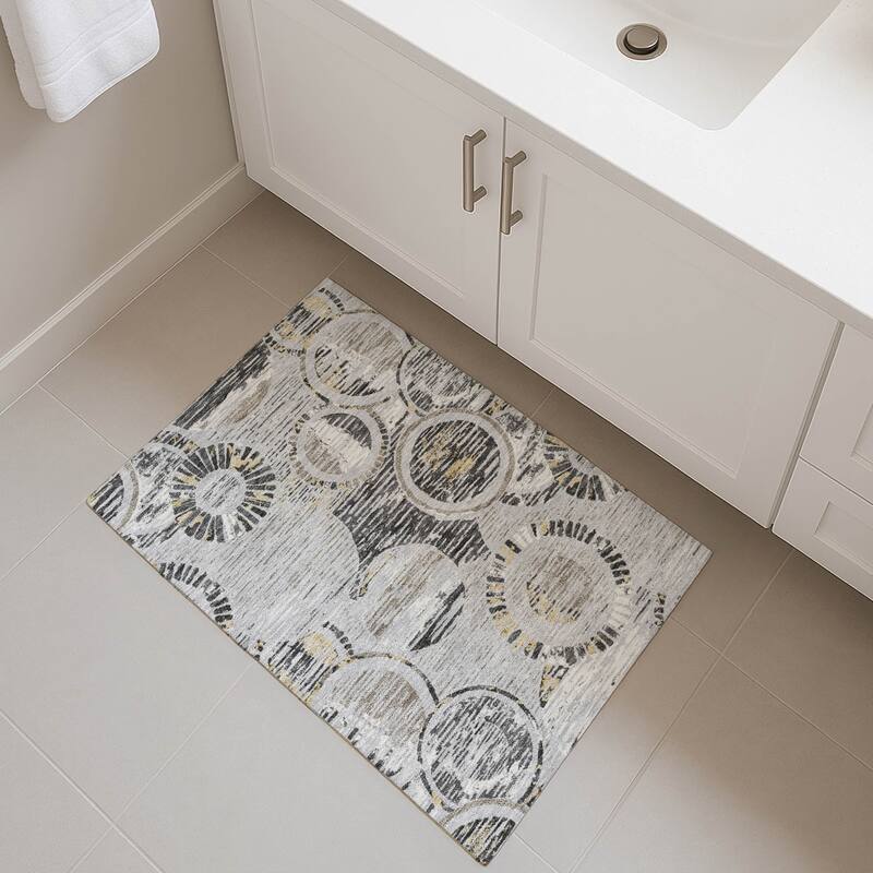 Machine Washable Indoor/ Outdoor Modern Grover Chantille Rug