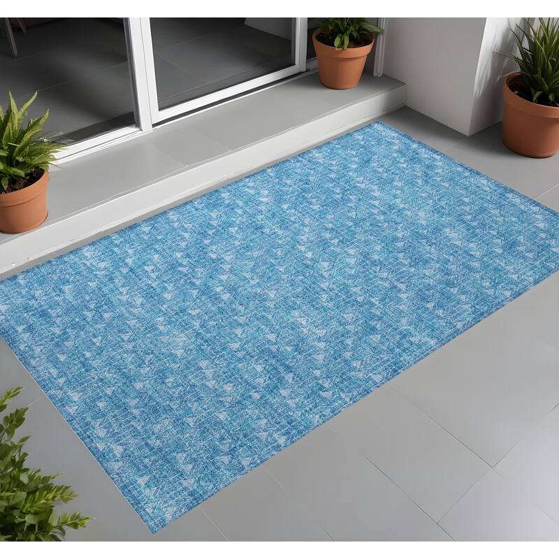 Palu Stylish Geometric Weather Resistant Versatile Elegance Outdoor Rug - 3' x 5' - Blue