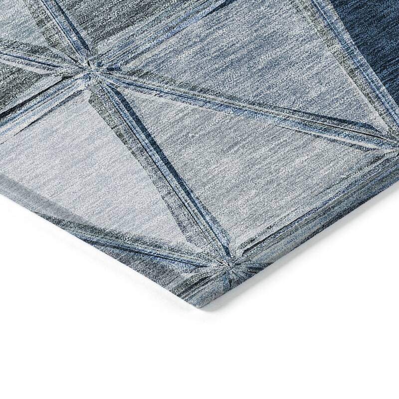 HomeRoots Geometric Transitional Rectangle Outdoor Rug