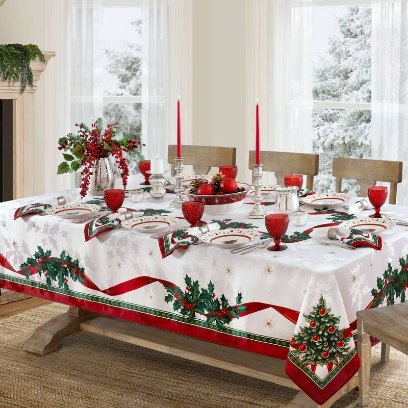 Villeroy & Boch Toy's Delight Engineered Fabric Tablecloth