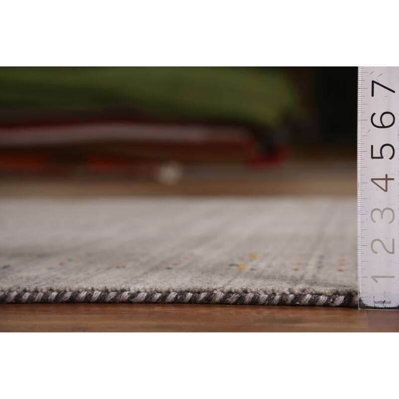 Hand Knotted Oriental 100% Wool Carpet Tribal Animal Pictorial Beige & Ivories Gabbeh Area Rug - 7' 9'' X 5' 0''