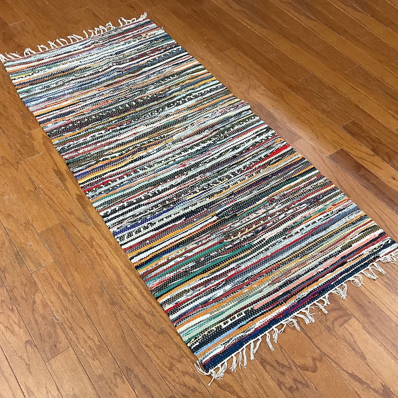 Handmade One-of-a-Kind Wool Kilim (India) - 2' x 3'2