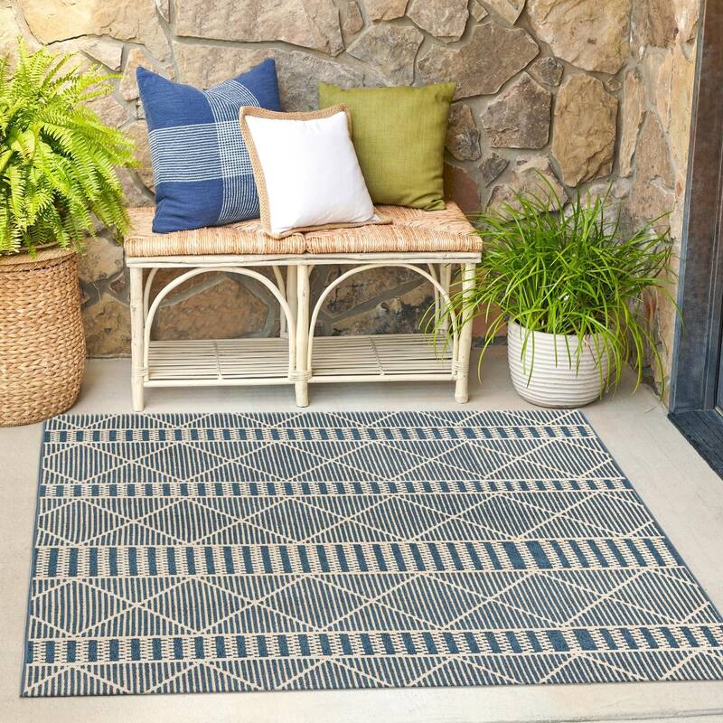Outdoor Khence Collection Area Rug - Blue - 6' Square