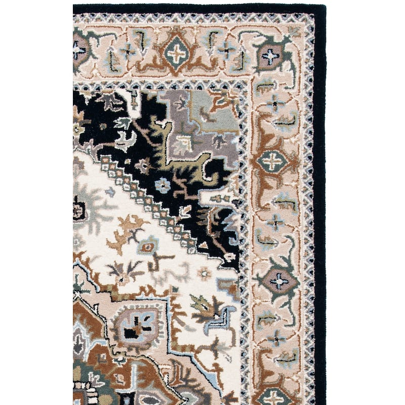 SAFAVIEH Handmade Heritage Carrol Traditional Oriental Wool Rug