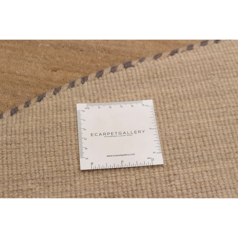 Kashkuli Gabbeh Beige Rug 4'11" x 4'11" - 4'11 x 4'11