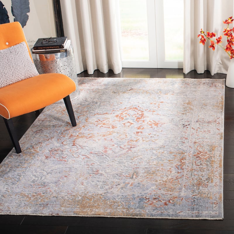 SAFAVIEH Winston Etta Oriental Polyester Rug - 5' x 8' - Grey/Silver