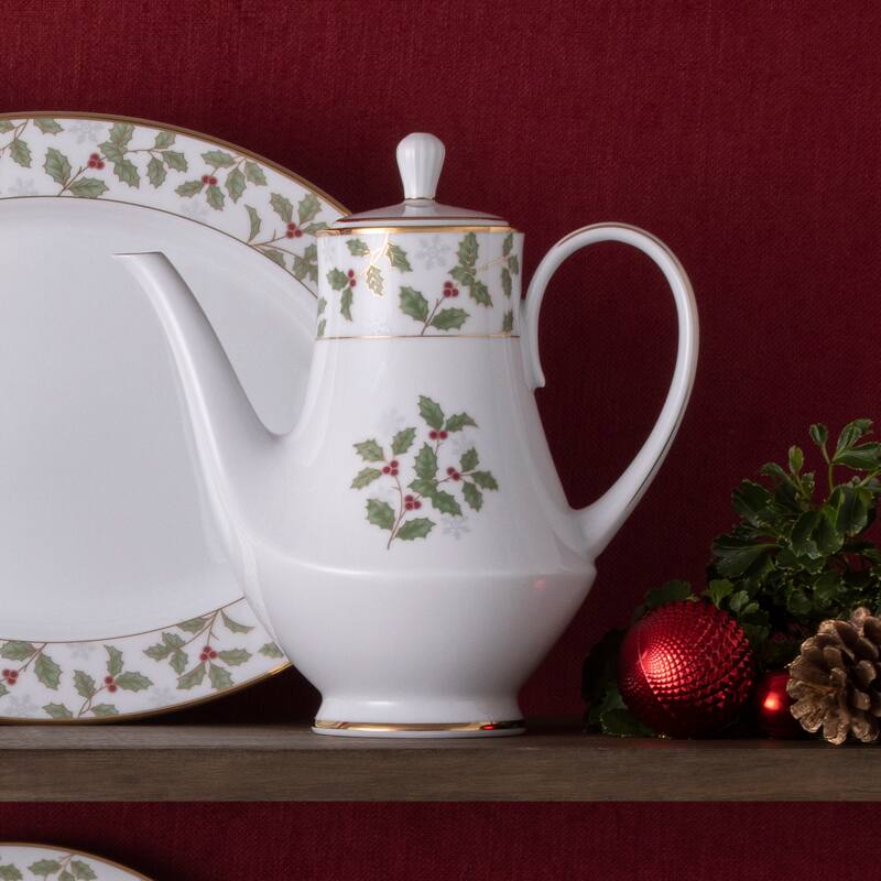 Noritake Holly & Berry Gold Coffee Server, 49 0z.