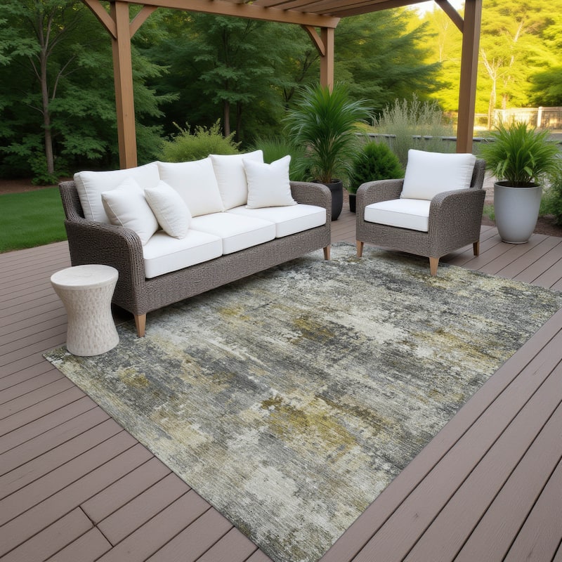 Machine Washable Indoor/ Outdoor Modern Blend Chantille Rug