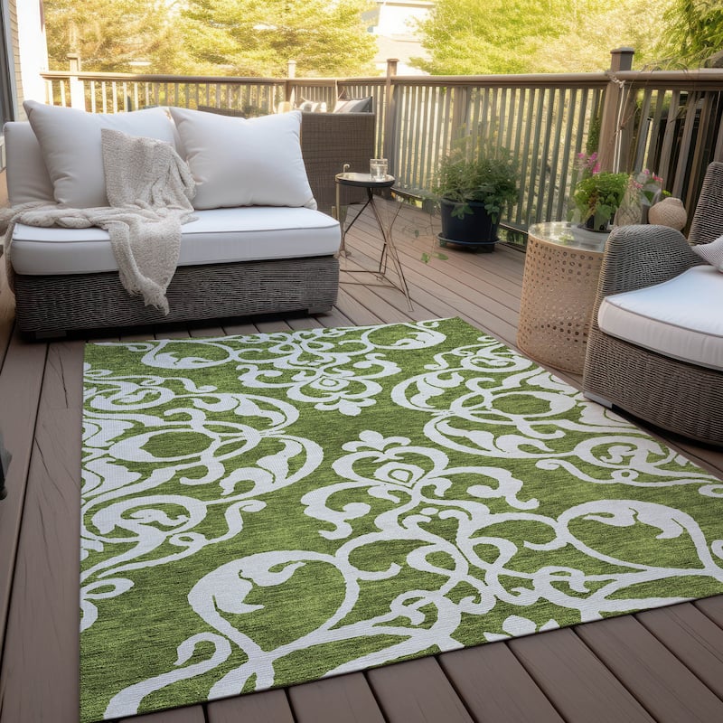 Machine Washable Indoor/ Outdoor Damask Glam Chantille Rug