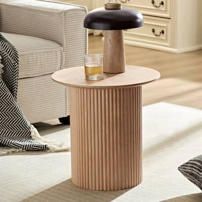 Mid-Century Modern 17.71" Round Fluted Accent Table, Small Bedside Table for Bedroom, Oak