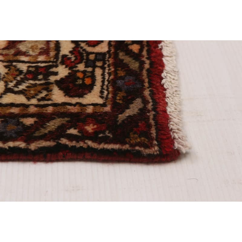 Andelz Red Rug 4'2" x 10'0" - 4'2 x 10'0