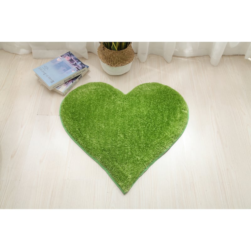 Hearts Collection Hand Woven Shag Area Rug - 24" x 24"