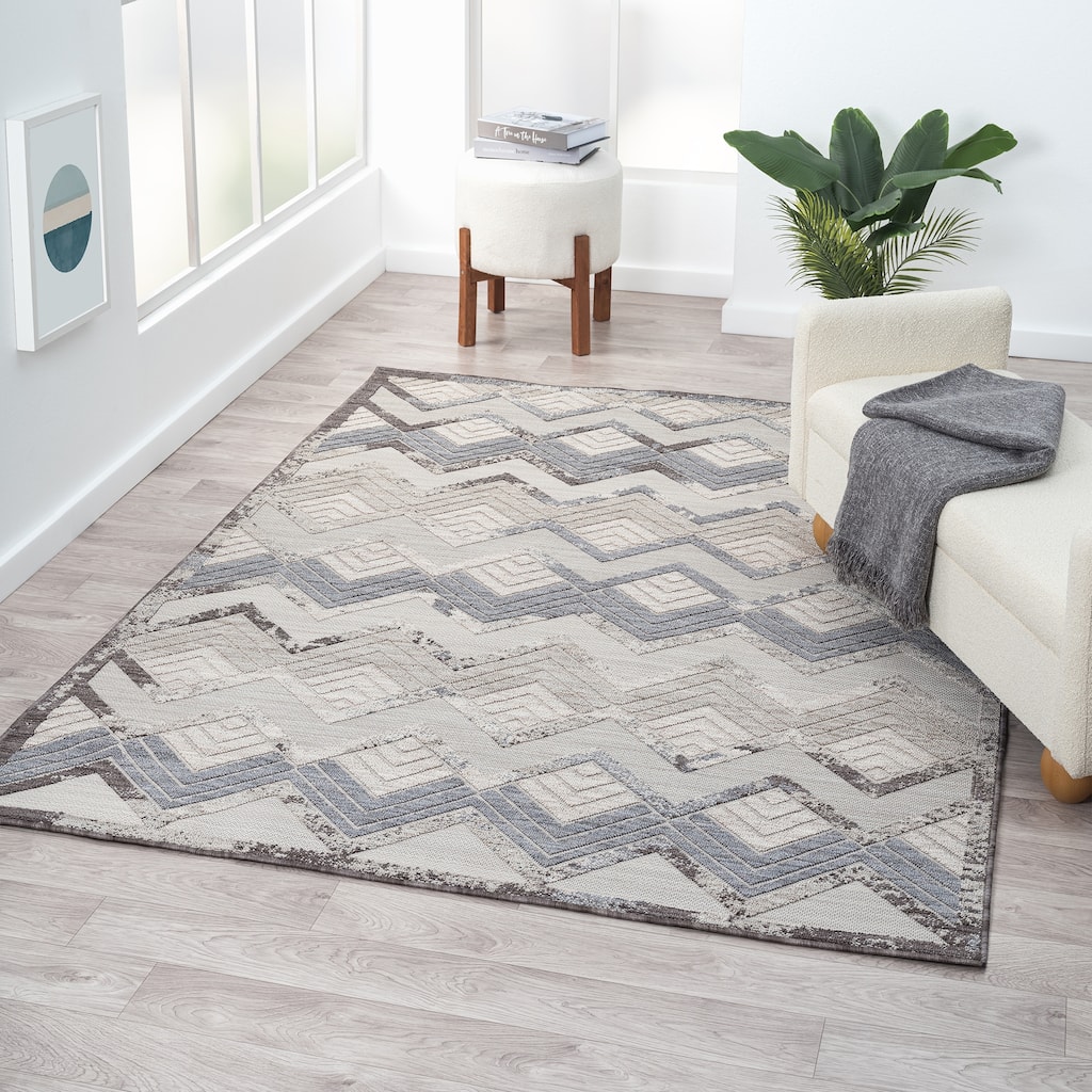 Wron Chevron Geometric Blue/Ivory Indoor/Outdoor Area Rug by Sevita