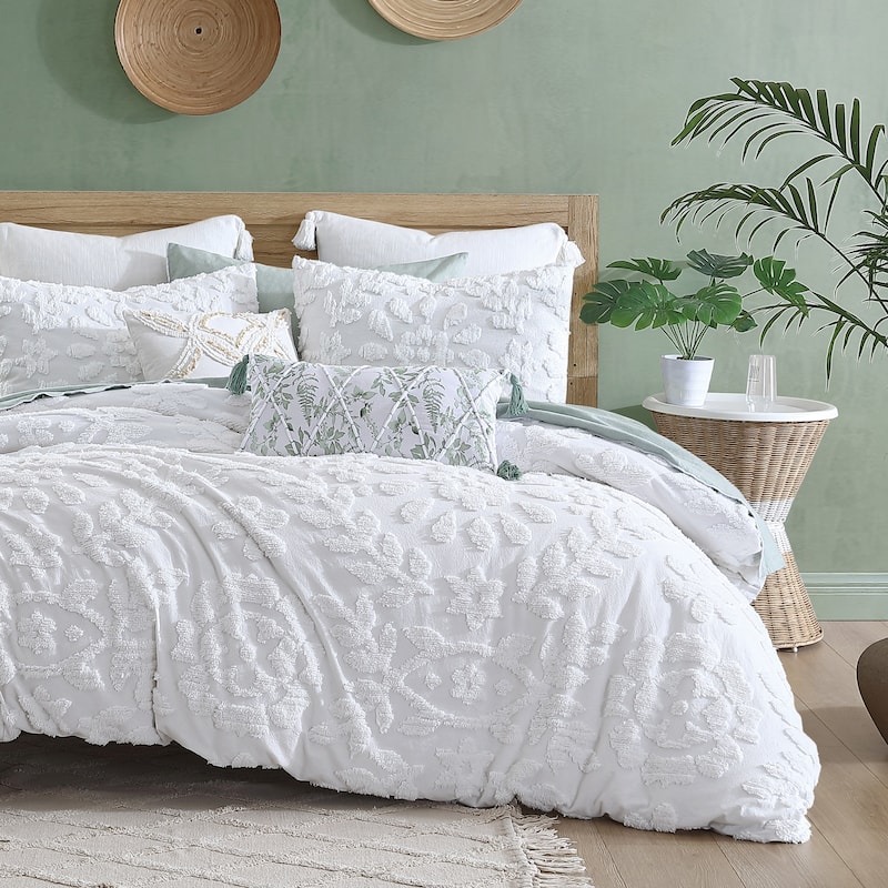 Peri Home Chenille Laurel Comforter Set - White - King